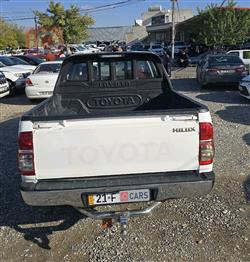 تويوتا هايلوكس